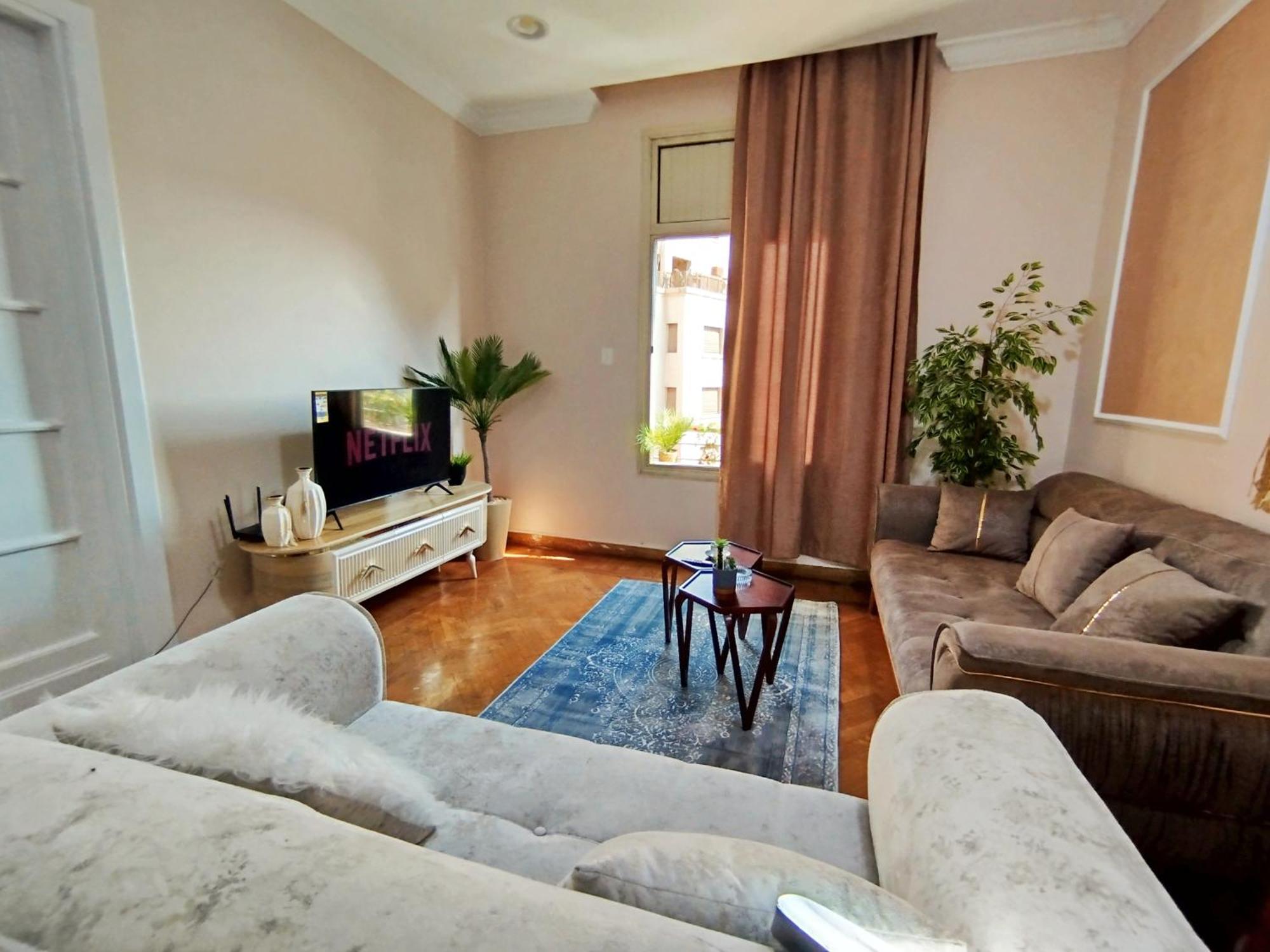 Apartment Sun Homes Tahrir Square